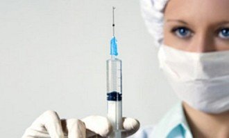 Γονείς προσοχή – Ανακλήθηκε εμβόλιο κατά της μηνιγγίτιδας