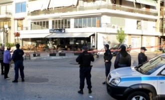 Αιματοχυσία με 11 τραυματίες σε μπαρ του Πειραιά