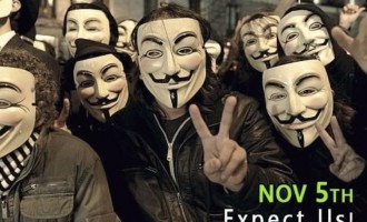 Χιλιάδες “μασκοφόροι” Anonymous διαδήλωσαν στο Λονδίνο (φωτο + βίντεο)