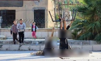 Ισλαμικό Κράτος: Μικρά παιδιά παίζουν ανάμεσα σε αποκεφαλισμένους