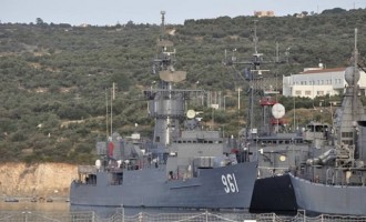 Αίγυπτος: Πλοίο του Πολεμικού Ναυτικού δέχθηκε επίθεση