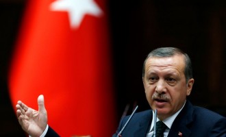 Τουρκία: “Μας έλεγαν να μην παρακολουθούμε τους τζιχαντιστές”