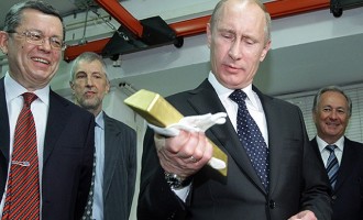 Η Ρωσία αύξησε τα αποθέματά της σε χρυσό κατά ένα τρίτο