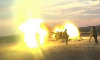 Το Ισλαμικό Κράτος σφυροκοπά με πυροβολικό την Κομπάνι