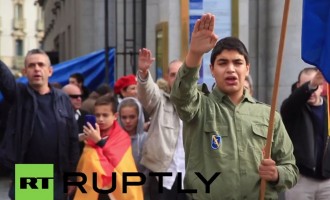 Ισπανία: Οι φασίστες γιόρτασαν την επέτειο του Φράνκο (βίντεο)