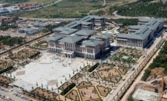 Αυθαίρετο το “Λευκό Παλάτι” του Ερντογάν
