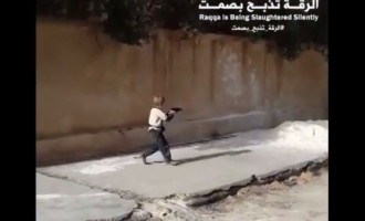 Ισλαμικό Κράτος: Μικροί τζιχαντιστές εκπαιδεύονται στον πόλεμο (βίντεο)