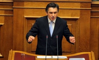 Απών από την ψηφοφορία για τον Πρόεδρο ο Γ. Κασαπίδης