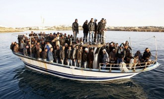Η Ιταλία “απειλεί” να στείλει 200.000 πρόσφυγες στον ευρωπαϊκό βορρά