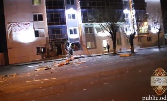 Ισχυρή έκρηξη τη νύχτα στην Οδησσό (βίντεο)