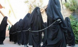 1.597 γυναίκες Γιαζίντι παραμένουν σκλάβες στο Ισλαμικό Κράτος