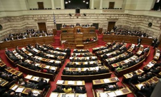 Ξεκίνησε η συνεδρίαση για την εξουσιοδότηση της ελληνικής διαπραγματευτικής ομάδας