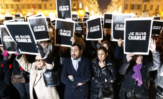 Εκατοντάδες χιλιάδες διαδηλωτές στο Παρίσι κατά της τρομοκρατίας