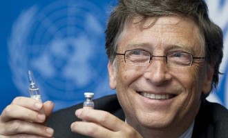 Μέχρι το 2030 ο Μπιλ Γκέιτς υπόσχεται εμβόλιο για το AIDS