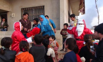 Ο Άγιος Βασίλης στην πολιορκημένη από το Ισλαμικό Κράτος Κομπάνι