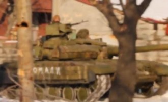 Σφοδρές μάχες μεταξύ Ουκρανών και φιλορώσων στο Ντονέτσκ