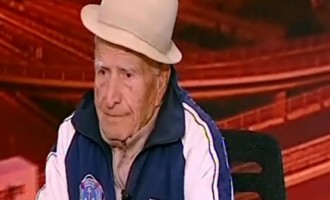 Αυτός είναι γηραιότερος Έλληνας ψηφοφόρος ηλικίας 106 ετών