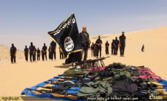 Το Ισλαμικό Κράτος “ποζάρει” από τη χερσόνησο του Σινά
