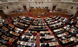 Εξεταστική Επιτροπή για το μνημόνιο θα προτείνει ο ΣΥΡΙΖΑ