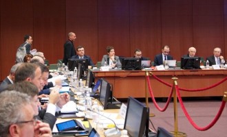 Κυβέρνηση για Eurogroup: Έφεραν πάλι το μνημόνιο, δεν υπάρχει συμφωνία σήμερα
