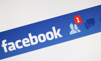Η “κατασκοπεία” στο facebook μπορεί να φέρει ζήλεια και κατάθλιψη
