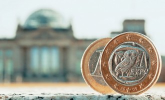 “Εάν η Ελλάδα φύγει από το ευρώ θα χάσει και η Γερμανία”
