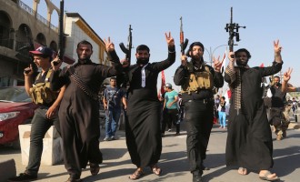 Εκατοντάδες μέλη του ISIS στη Μοσούλη διαχωρίστηκαν από το Ισλαμικό Κράτος