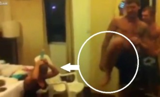 Δείτε πώς διασκεδάζουν κάποιοι Ρώσοι – Κλωτσιά στο κεφάλι της φιλενάδας (βίντεο)