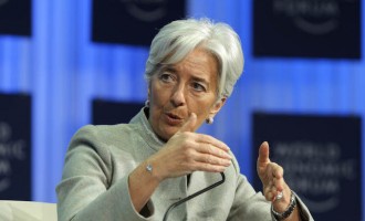Λαγκάρντ: «Το ενδεχόμενο εξόδου από την Ευρωζώνη δεν συζητείται»