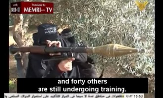Παλαιστίνιες εκπαιδεύονται για μουτζαχεντίν (βίντεο)