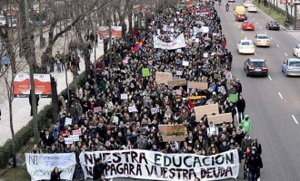Ισπανία: Οργισμένοι οι φοιτητές βγήκαν στους δρόμους