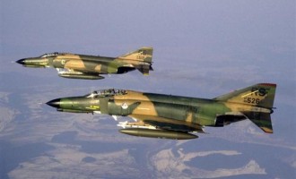 Οι Τούρκοι σταματάνε να πετάνε με F-4 γιατί τους… πέφτουν