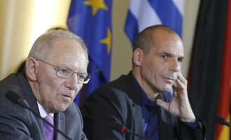 Ο Σόιμπλε απείλησε τον Γιάνη Βαρουφάκη με χρεοκοπία της Ελλάδας