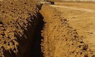 Οι Πεσμεργκά έξω από τη Μοσούλη – Το Ισλαμικό Κράτος σκάβει χαρακώματα