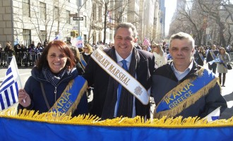 Ο Πάνος Καμμένος στην παρέλαση για την 25η Μαρτίου στη Νέα Υόρκη