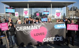 Διαδήλωση υπέρ του Τσίπρα στο Βερολίνο