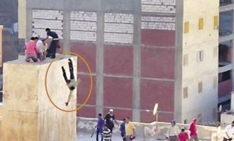 Η Αίγυπτος εκτέλεσε ισλαμιστή που πέταξε παιδιά από κτίριο