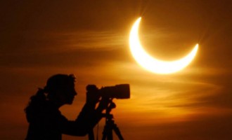Οδηγίες για το πώς να παρακολουθήσετε την μερική έκλειψη ηλίου της Παρασκευής