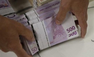 Reuters: Η Ελλάδα μπορει να εισάγει παράλληλο νόμισμα