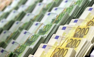 Αυτά είναι τα νέα χαρτονομίσματα των 100 και 200 ευρώ – Πότε θα κυκλοφορήσουν (φωτο)