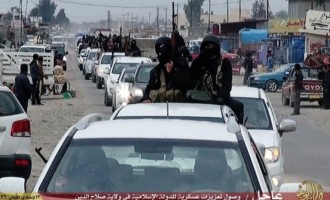Το Ισλαμικό Κράτος στέλνει ενισχύσεις στην Τικρίτ (φωτογραφίες)
