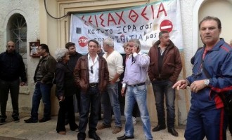 Η Λαϊκή Στάση Πληρωμών εμπόδισε πλειστηριασμούς στην Κρήτη (βίντεο)