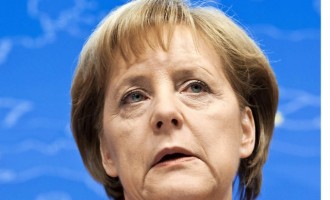 Η Μέρκελ συγκάλεσε έκτακτη σύσκεψη των πολιτικών κομμάτων της Γερμανίας