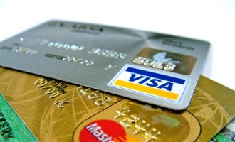 Νόμιμο το επιτόκιο 16,5% για τις πιστωτικές κάρτες με απόφαση Αρείου Πάγου