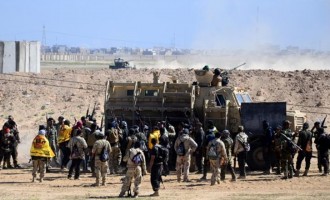Διαβάστε γιατί 30.000 Ιρακινοί δεν μπορούν να νικήσουν 100 τζιχαντιστές στην Τικρίτ