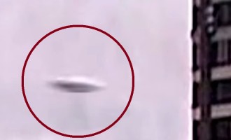 UFO εμφανίστηκε την ώρα του Δελτίου Ειδήσεων σε ζωντανή μετάδοση (βίντεο)
