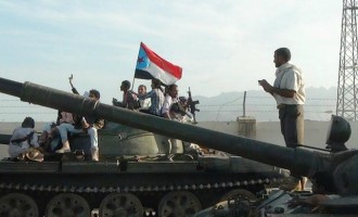 Υεμένη: Οι αντάρτες Χούτι μπήκαν στο Άντεν