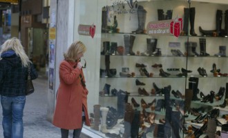 Κατάργηση της κυριακάτικης εργασίας για τα εμπορικά καταστήματα ζητά ο ΣΥΡΙΖΑ