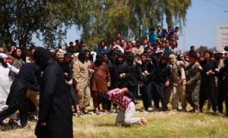 Το Ισλαμικό Κράτος λιθοβόλησε δύο άνδρες που απάτησαν τις γυναίκες τους