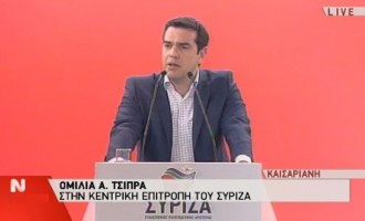 ΣΥΡΙΖΑ: Νίκη Τσίπρα στα σημεία με αριστερή φρασεολογία αλλά και ενδείξεις συμβιβασμού